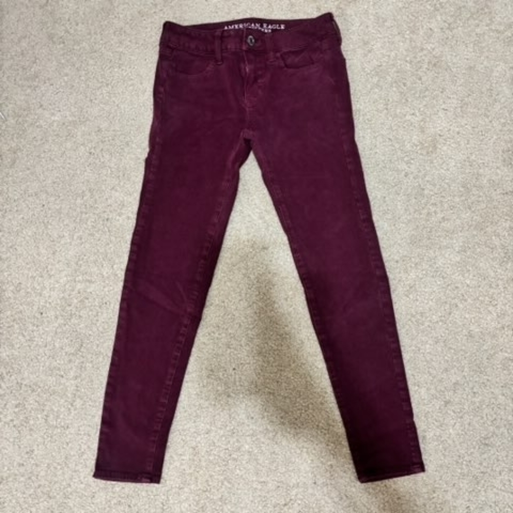 American Eagle Burgundy Jeggings